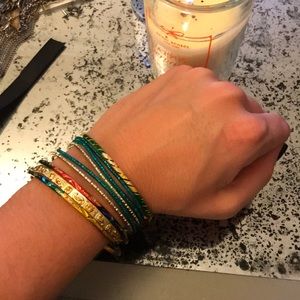 Multi-colored/glittered bangles (set of 10)